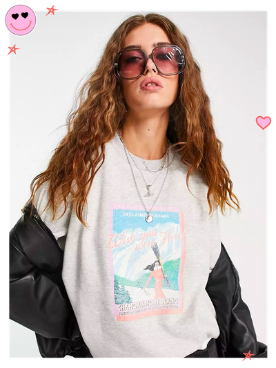 Sweatshirt With Ski Scene, £30.99 | Reclaimed Vintage