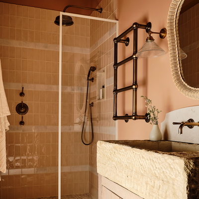 22 Dos & Don’ts To Get Small Bathrooms Right