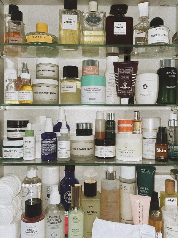A Beauty Insider Shares Her AM & PM Routines