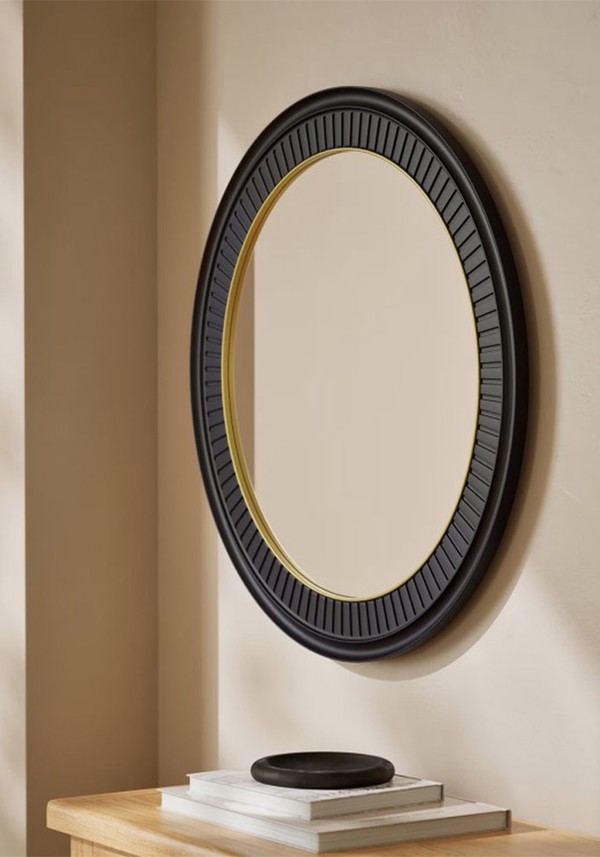 Classic Carved Round Mirror