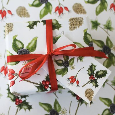 Christmas Foliage Wrapping Paper Holly from RieDesigned