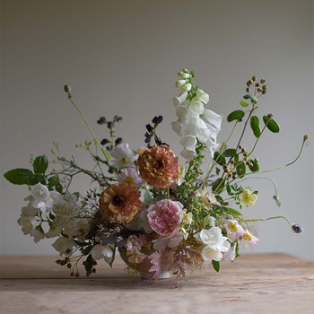 11 Stylish Florists For Your Wedding Day