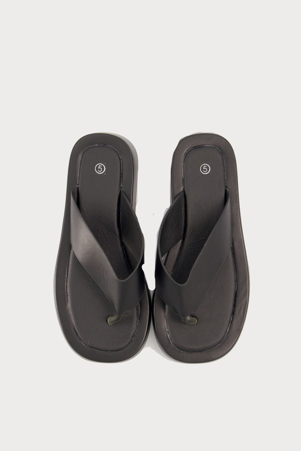Toe Post Flipflops
