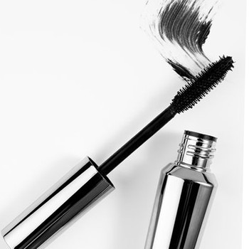 8 Of The Best Mascaras Approved By The Experts 