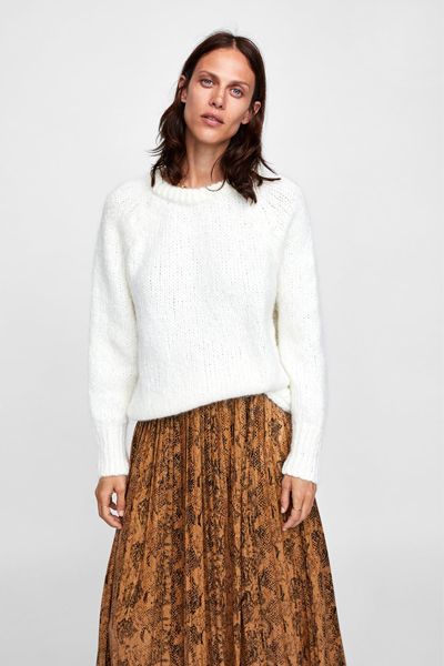 Round Neck Sweater