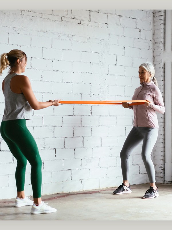 Why You Should Be Exercising With A Resistance Band 