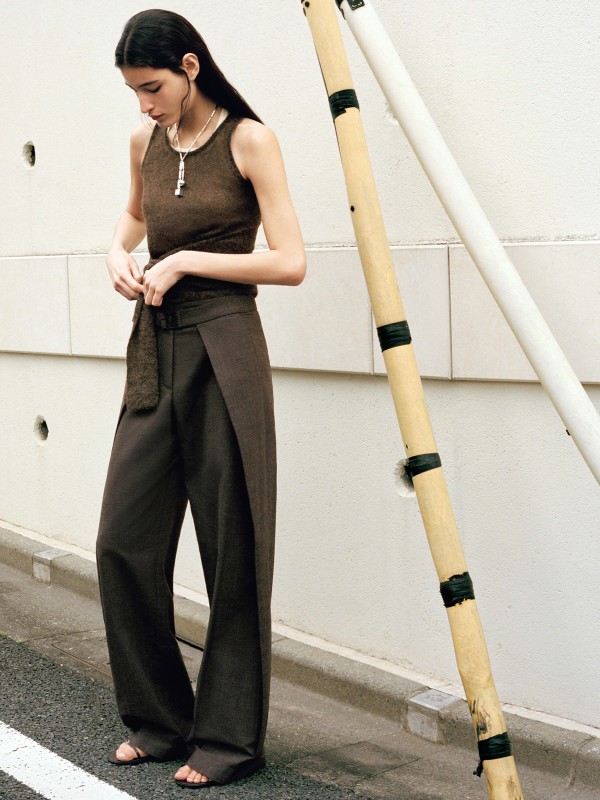 The Round Up: Darted Trousers