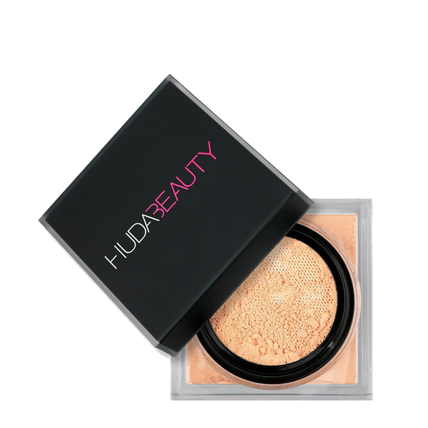 Easy Bake Loose Baking & Setting Powder from Huda Beauty