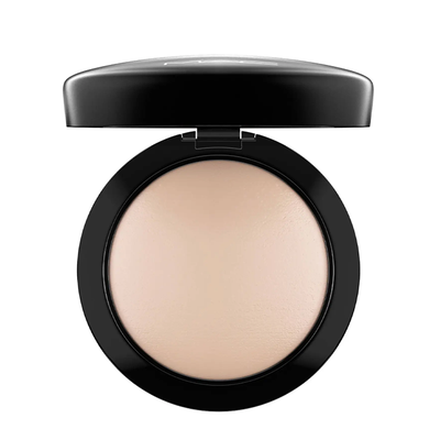 Mineralize Skinfinish Natural Powder from MAC