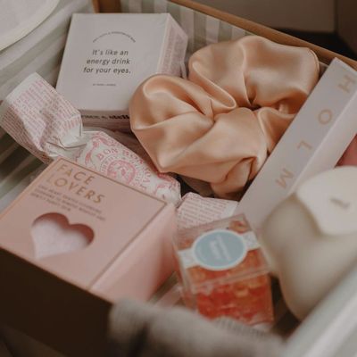 36 Beautiful Gifts For Brides & Bridesmaids